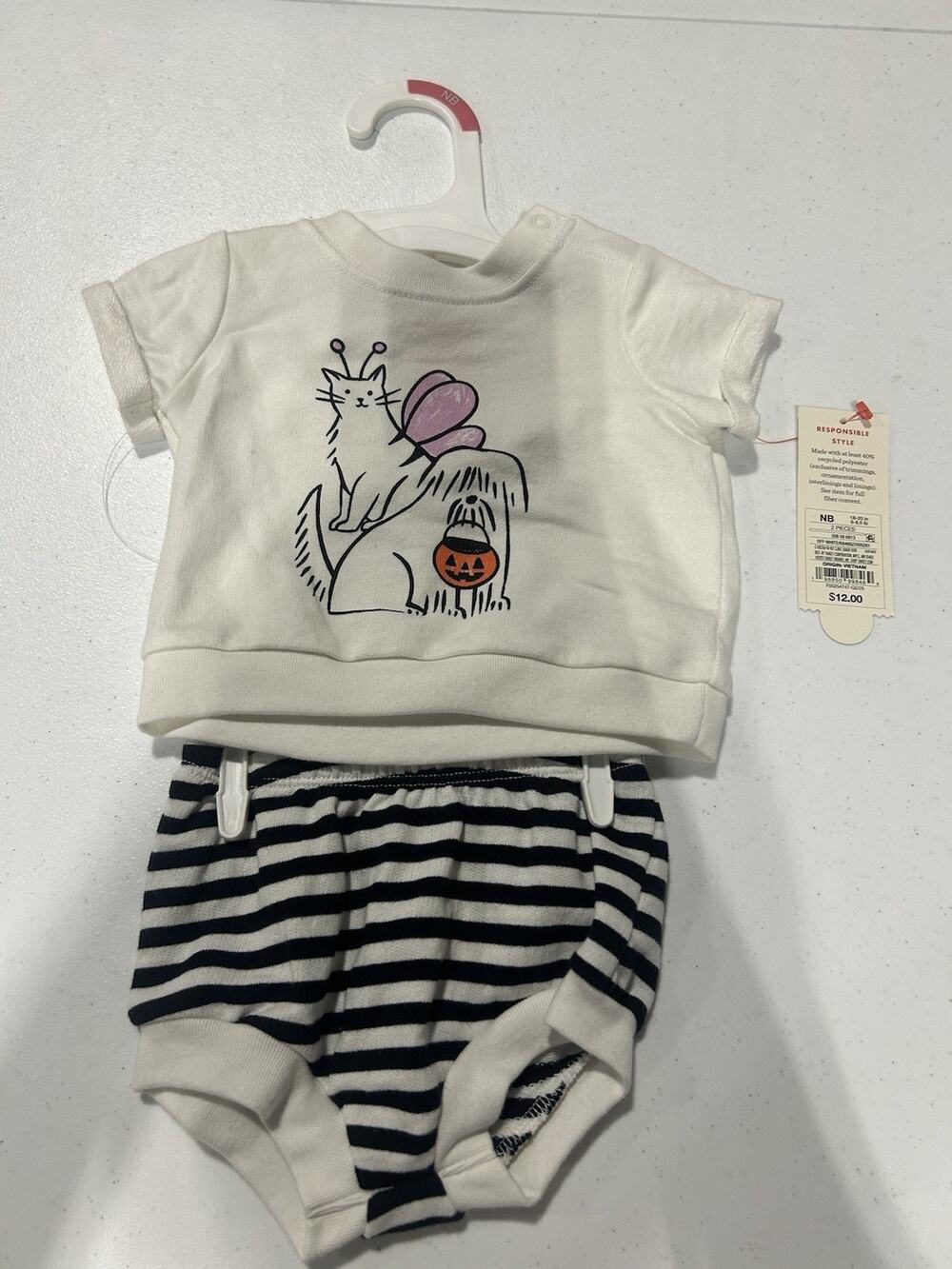 Cat & Jack Baby Halloween Cat Dog Pumpkin Sweatshirt and Bloomer Set Newborn NWT